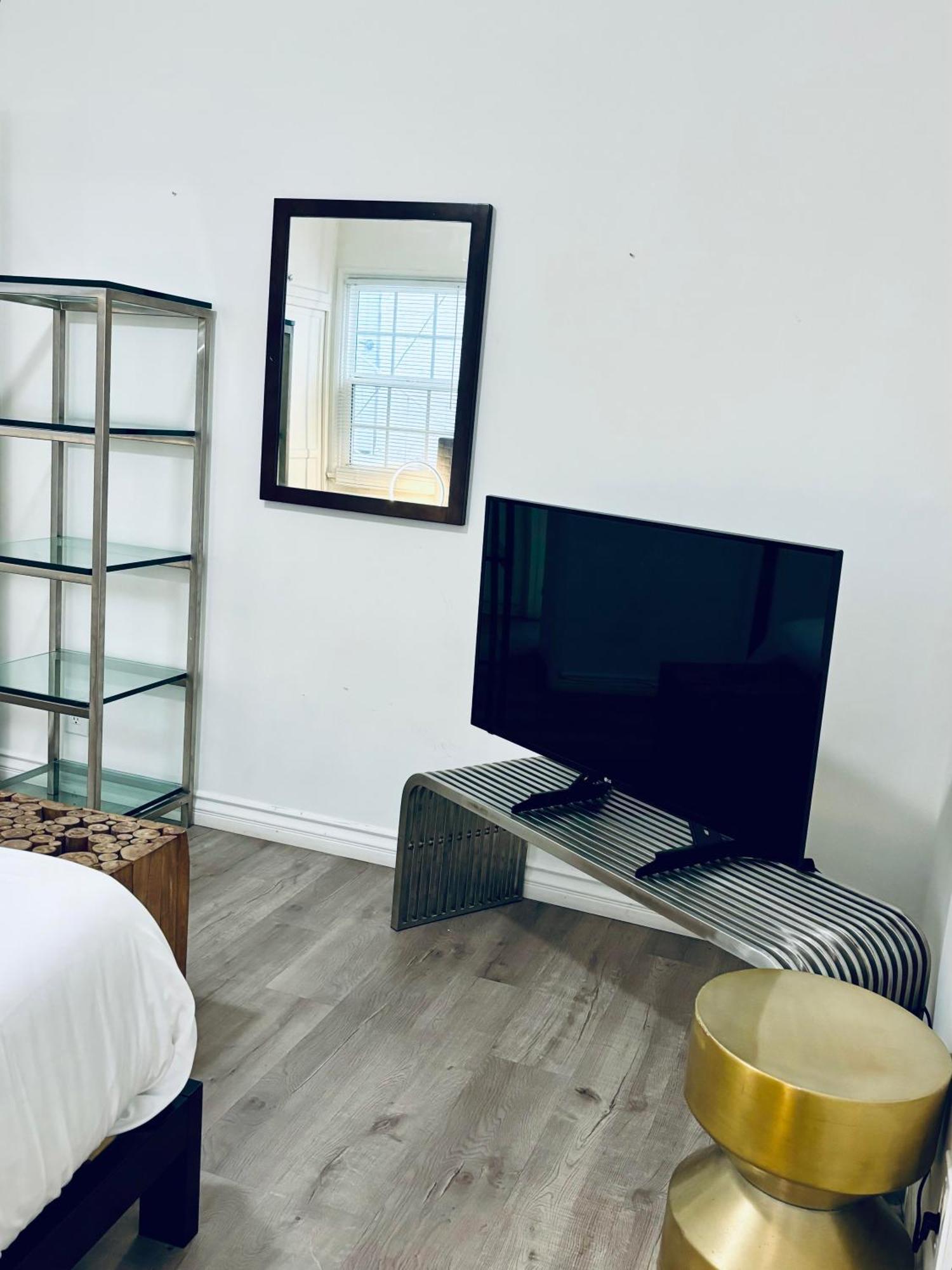 Century City Condo By Westfields 로스앤젤레스 외부 사진